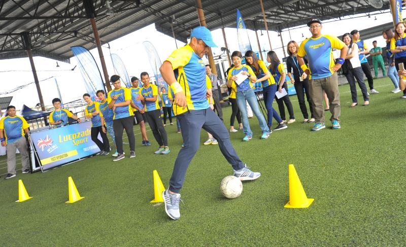 Lucozade Sport Tri-Fit Challenge - Dribble & Score