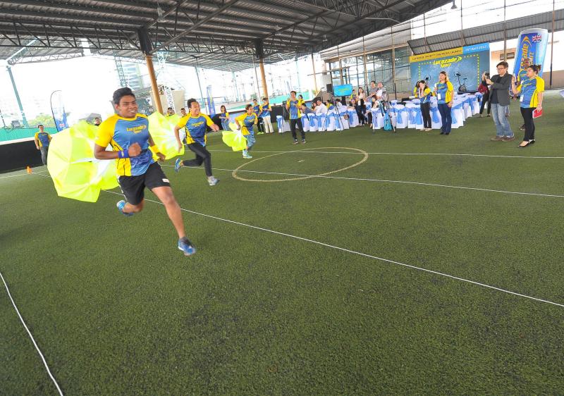 Lucozade Sport Tri-Fit Challenge - Resistance Running