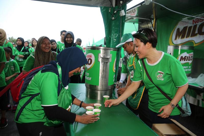 Milo_Breakfast_Day_004