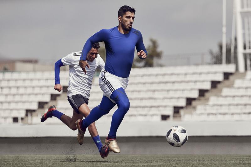 asics_Adidas_alphaskin_suarez_002