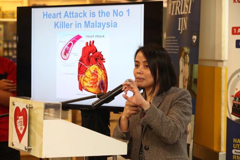 Nestle_Omega_Plus_008