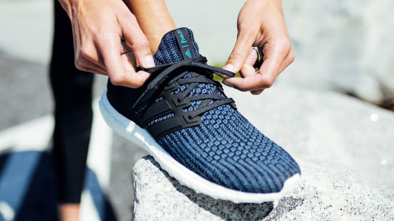 FW18 ULTRABOOST PARLEY - Outdoor Shot (02)