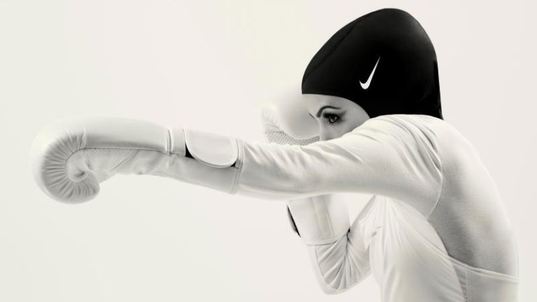 Nike sasar atlet Muslimah dengan Pro Hijab â Jom Kita Lari